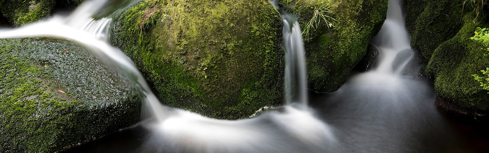 Wasserfall Bach Steine